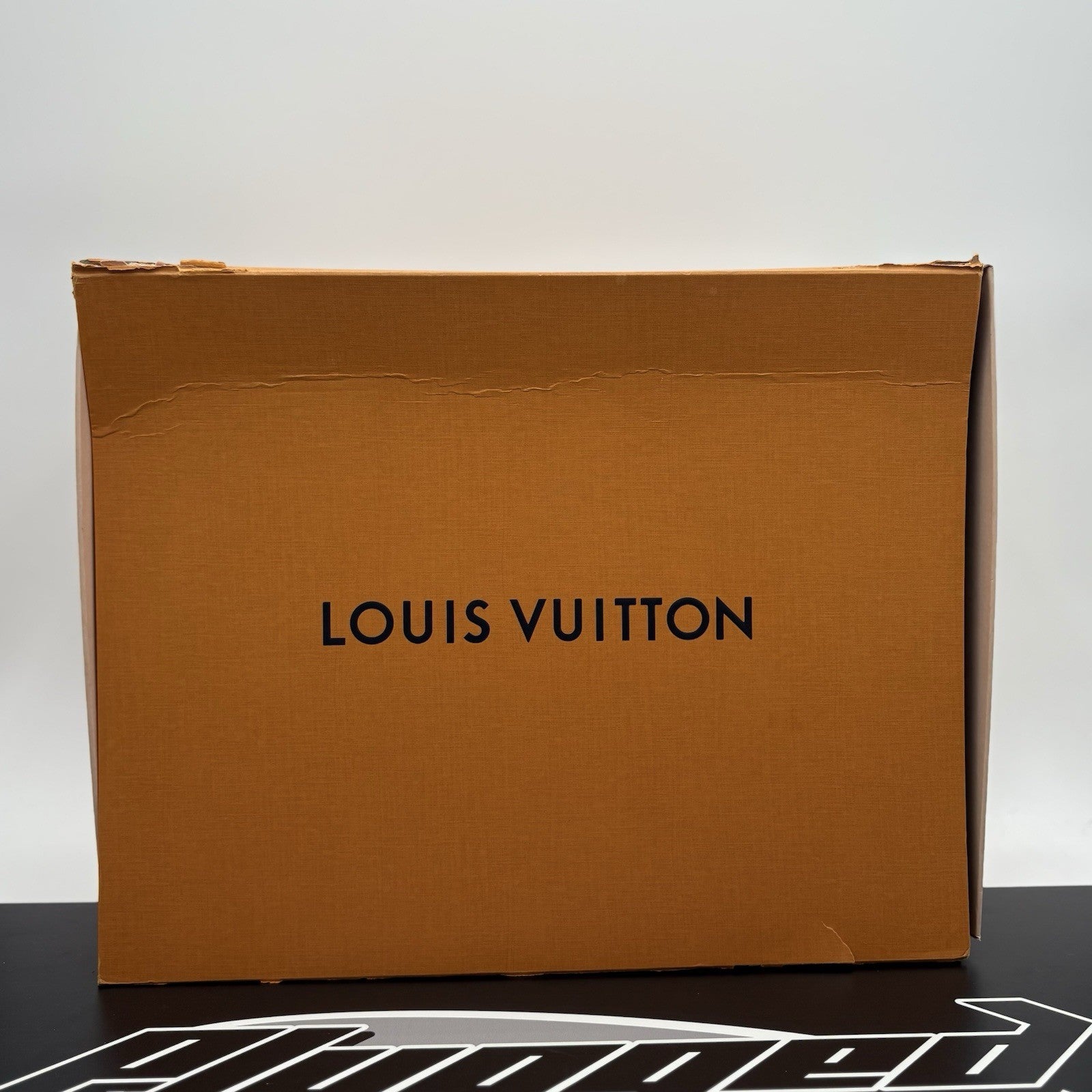 Size 7.5 LV (8.5-9 US) Louis Vuitton Maxi Trainer ' Beige Multicolor ' | CLEAN!