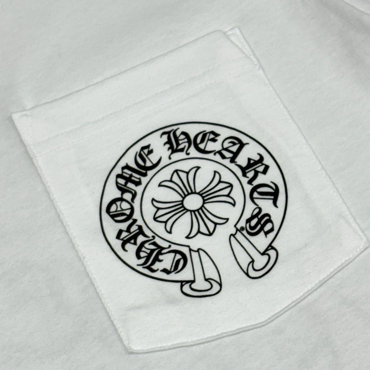 Las Vegas Horseshoe Logo T-Shirt White — photo 5