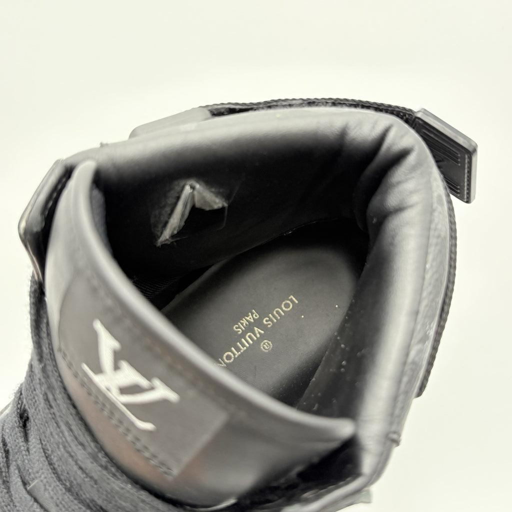 Size 7 LV (8-8.5 US) Louis Vuitton Eclipse Rivoli ' Black ' | SUPER CLEAN!