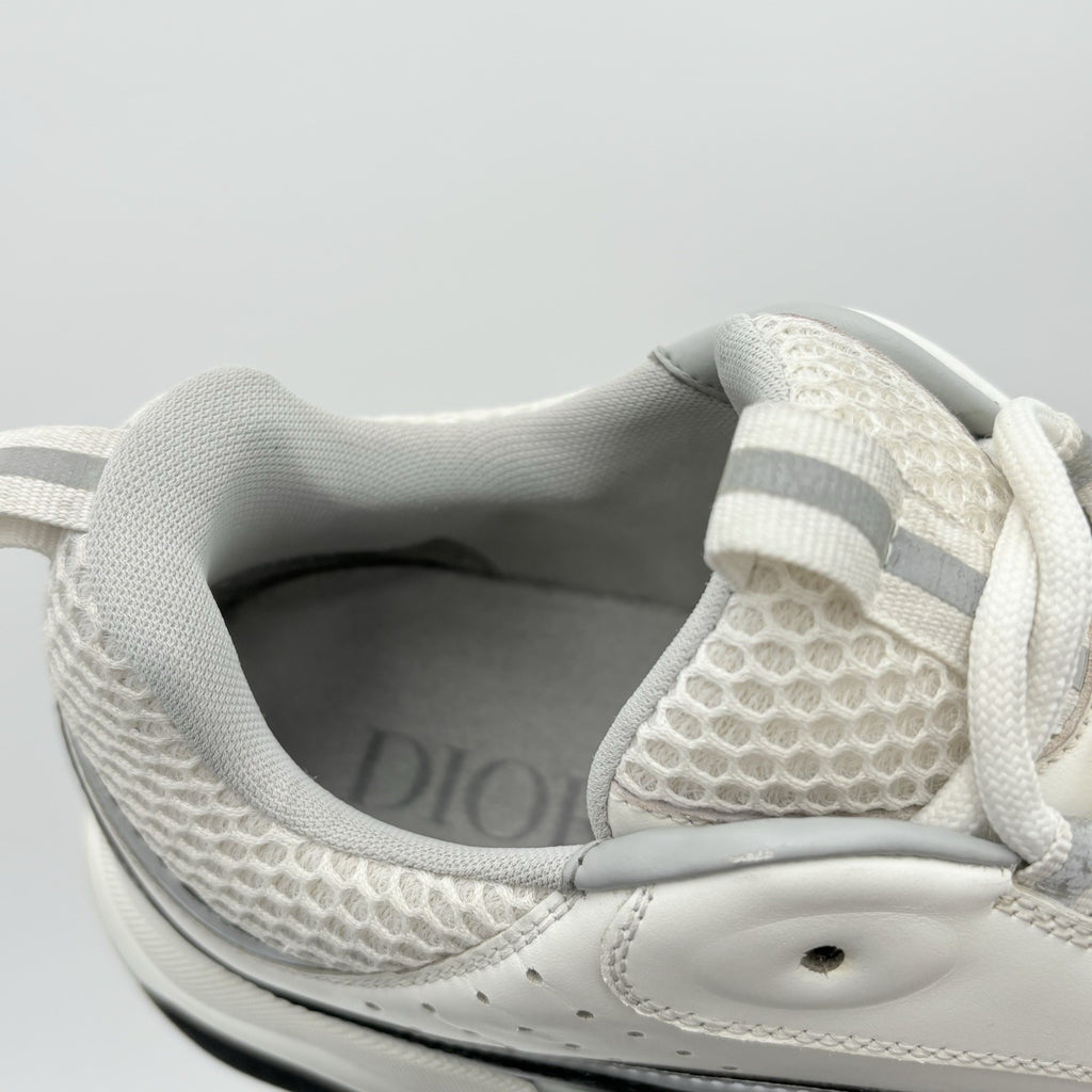 Size 42 (9 US) - Dior B22 Sneaker ' White Black ' | GOOD CONDITION!
