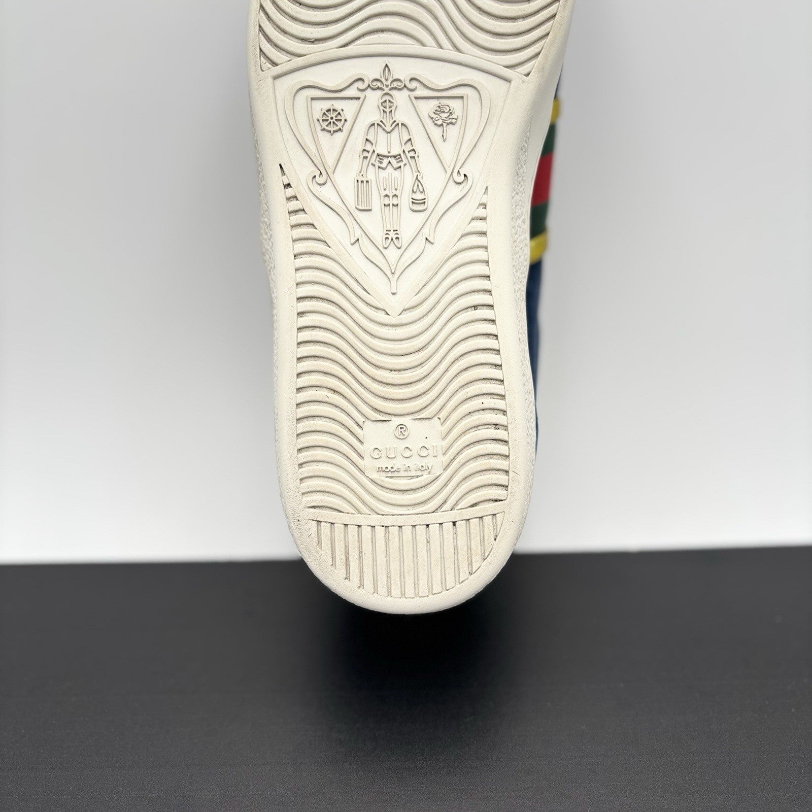 Size 9 G (9.5 US) - Gucci Ace ‘ Velvet Blue ‘ | GOOD CONDITION!