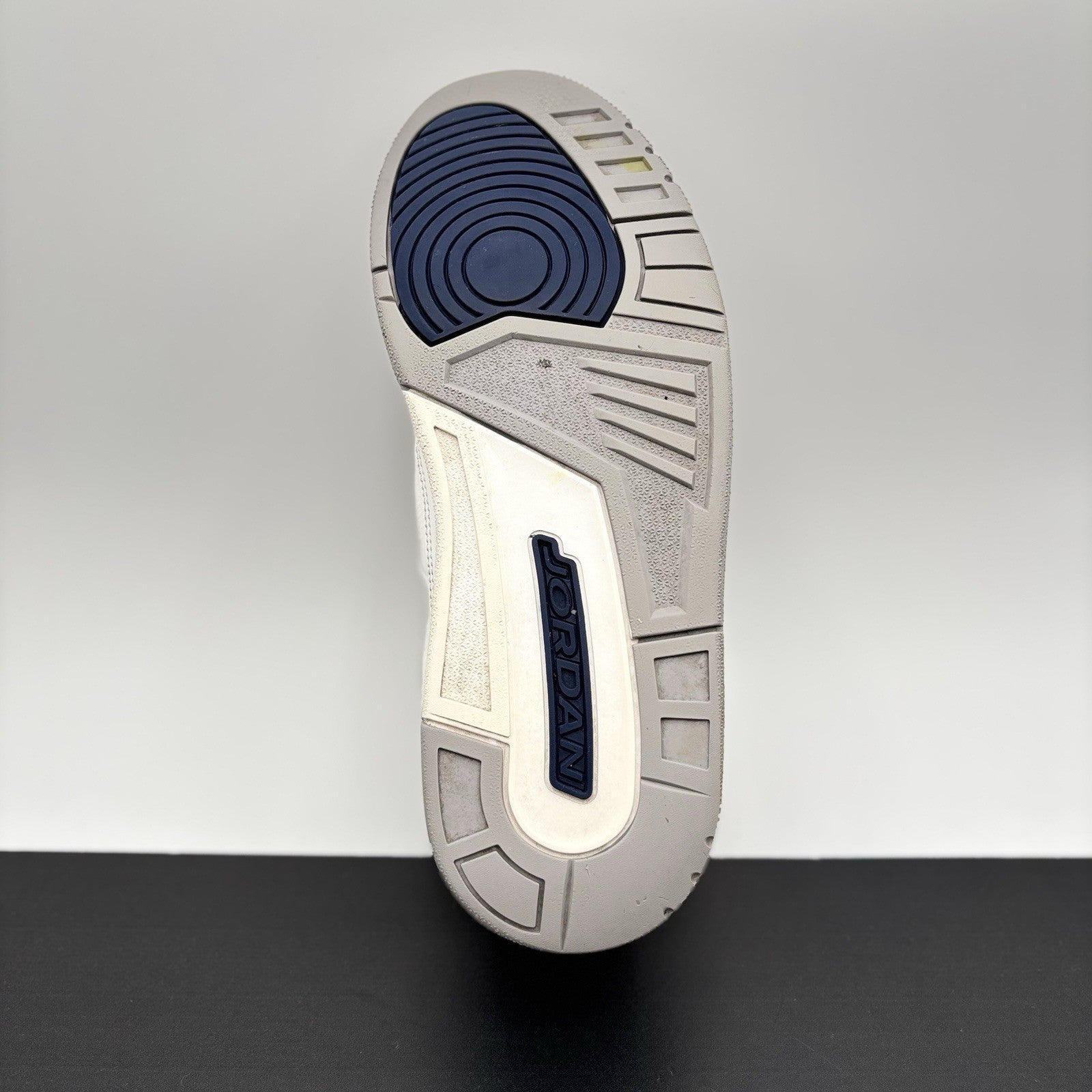 Size 10 - Air Jordan 3 Retro Midnight Navy