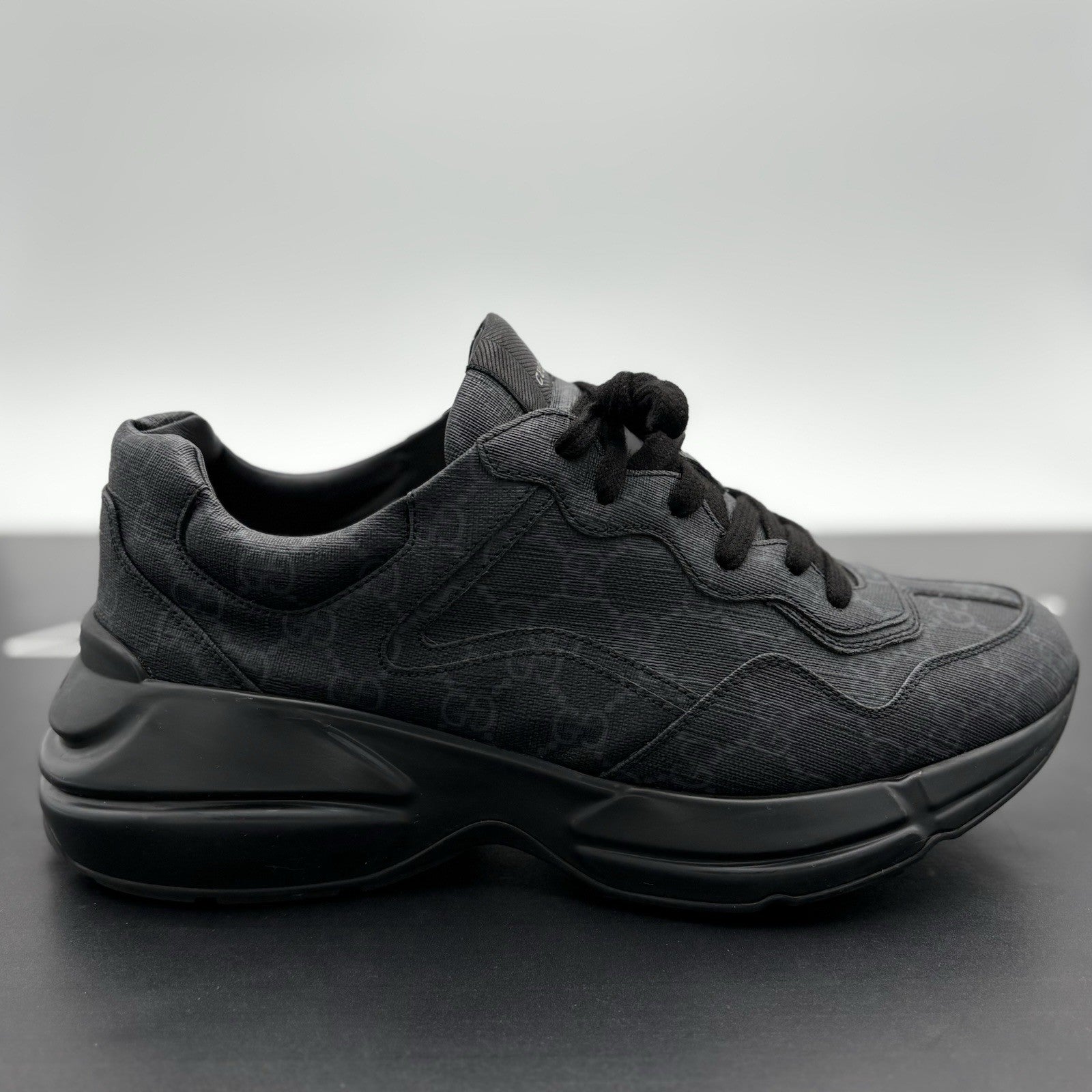 Size 8.5 G (9 US) - Gucci Rhyton ' Monogram Black ' | ONLY WORN 1-3x !