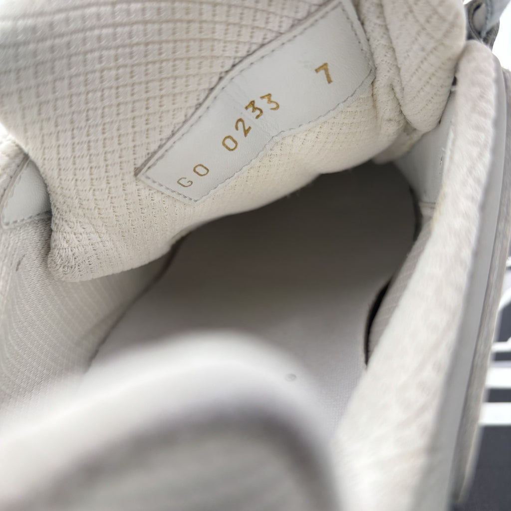 Size 7 LV (8-8.5 US) Louis Vuitton LV Runner Tactic ' White ' | GREAT!