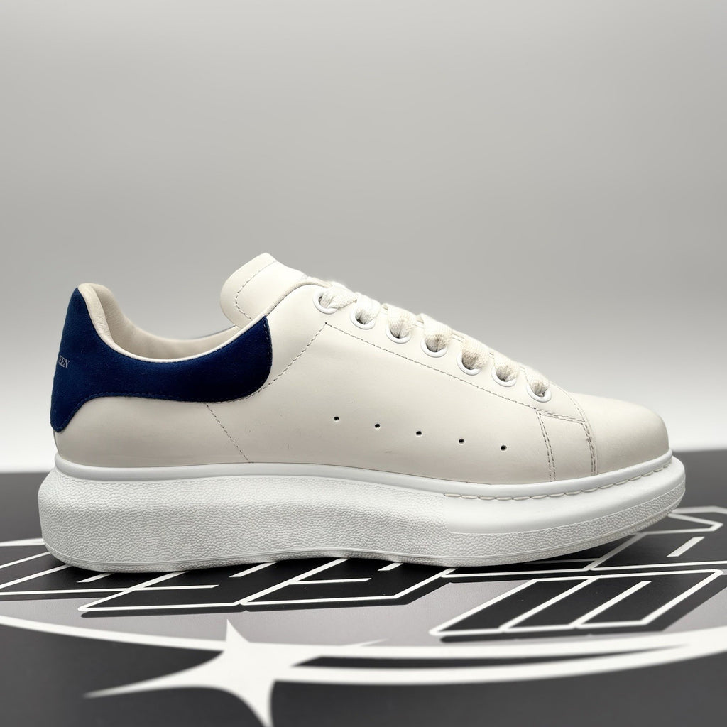 Size 41 (8 US) - Alexander McQueen Oversized ' White, Blue ' | GREAT CONDITION!