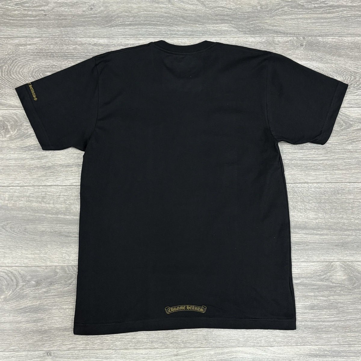 Neck Logo T-Shirt Olive Collar — photo 7