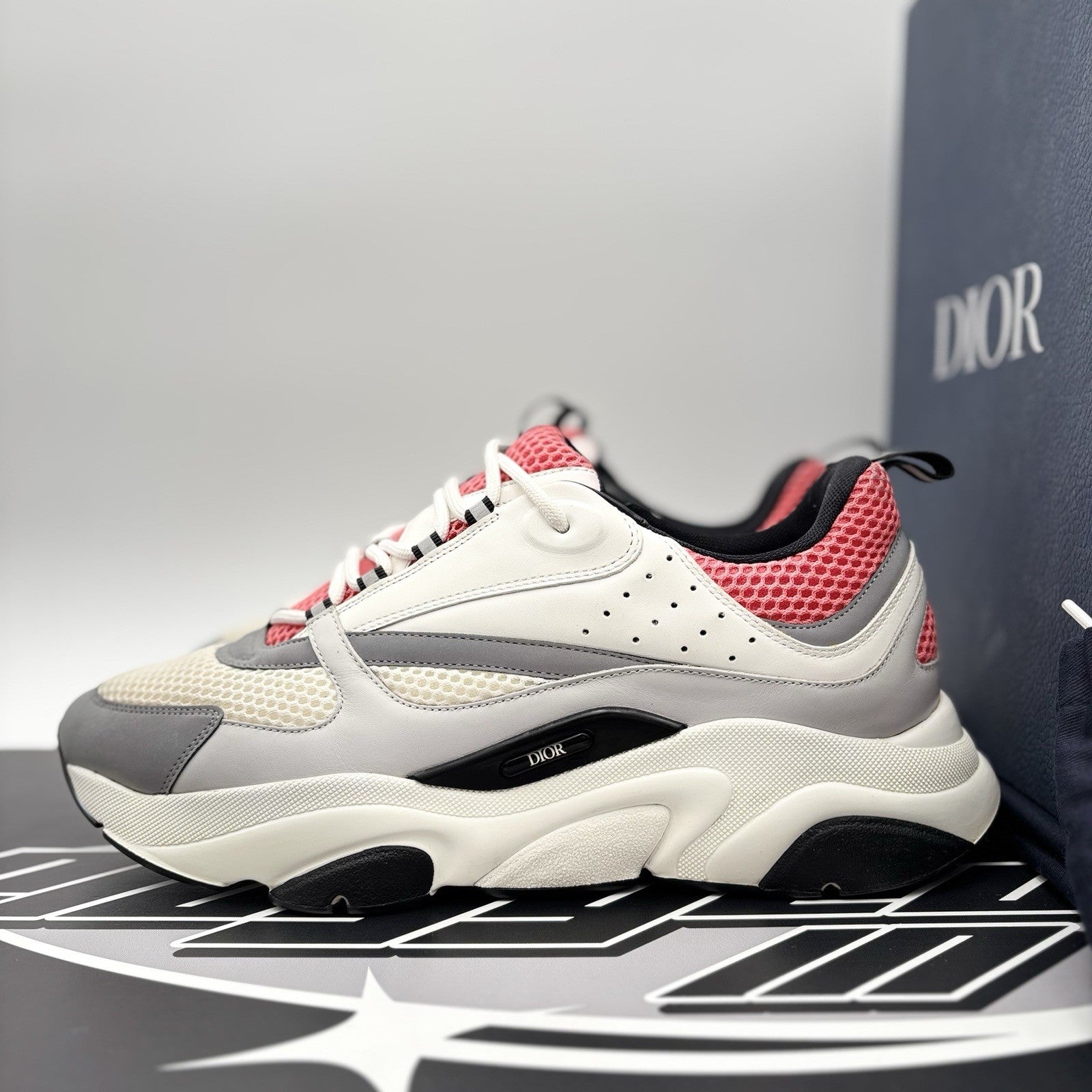 Size 46 (13 US) - Dior B22 ' White, Pink ' | GREAT CONDITION!
