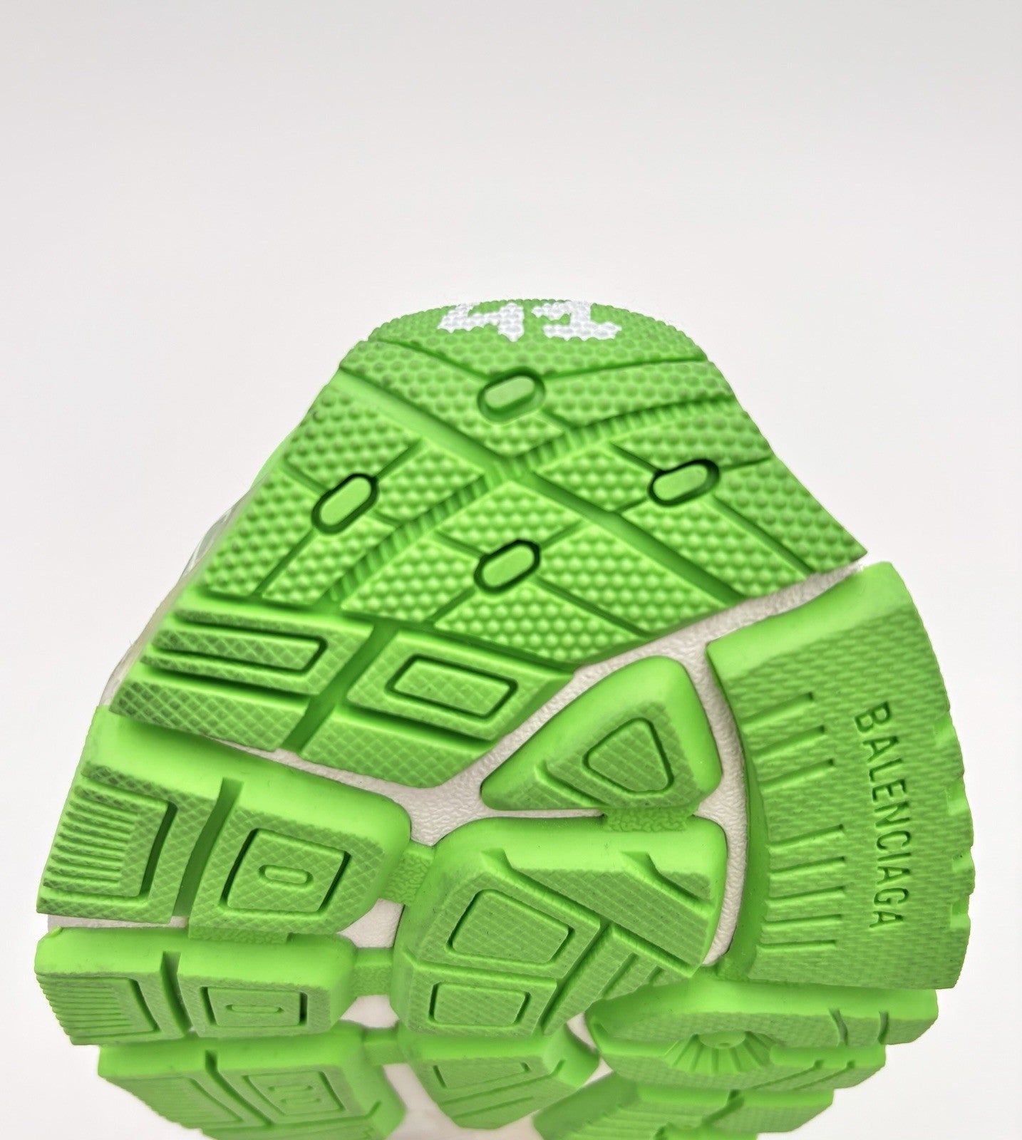 Size 41 (US 8) - Balenciaga Runner ' Fluo Green White ' | BRAND NEW!