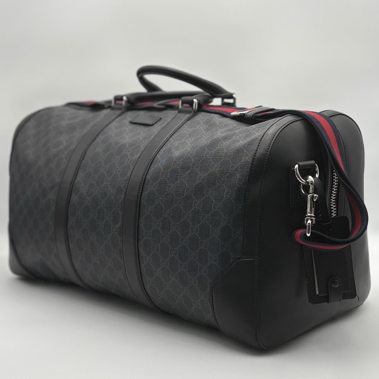 Gucci Carry On Large Duffle Bag ' Gg Supreme - Black ' | GREAT CONDITION!