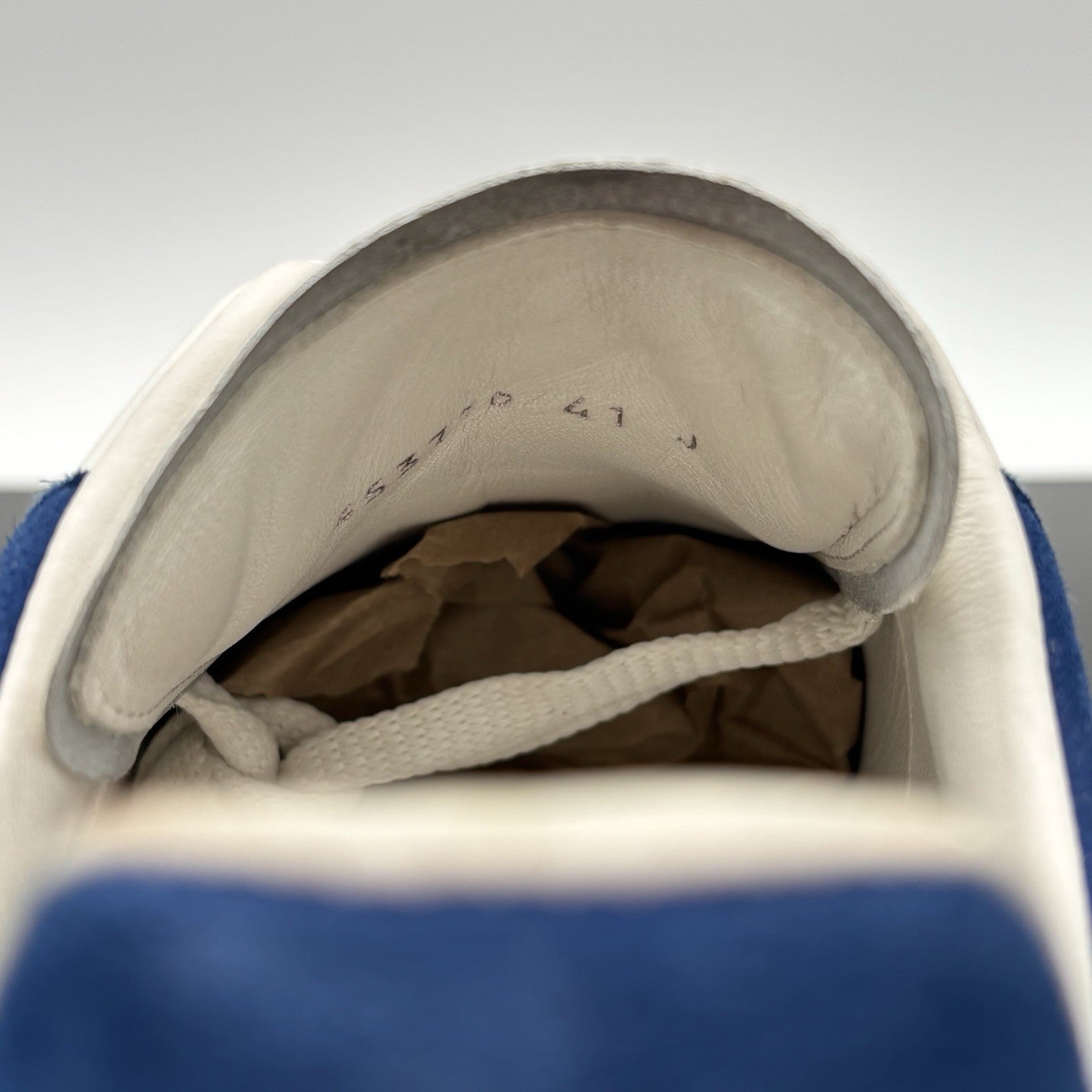 Size 41 (8 US) - Alexander McQueen Oversized ' White, Blue ' | GREAT CONDITION!