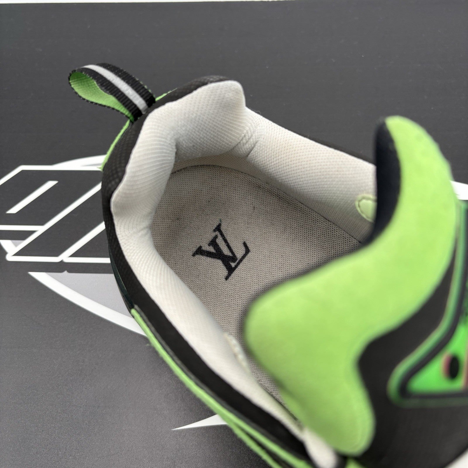 Size 10 LV (11-11.5 US) Louis Vuitton Tactic Runner ' Green ' | GOOD CONDITION!