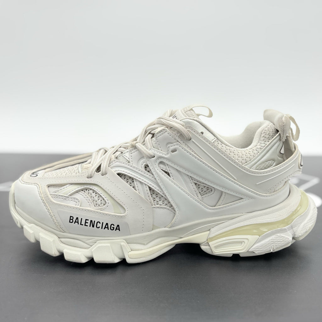 Size 40 - Balenciaga Track ' White ' | GREAT CONDITION!