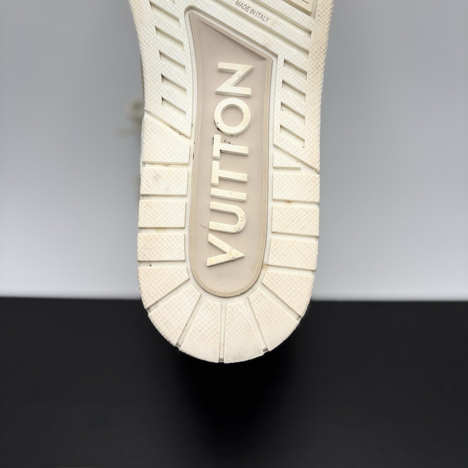 Size 10.5 LV (11.5-12 US) Louis Vuitton Skate ' White ' | GOOD CONDITION!