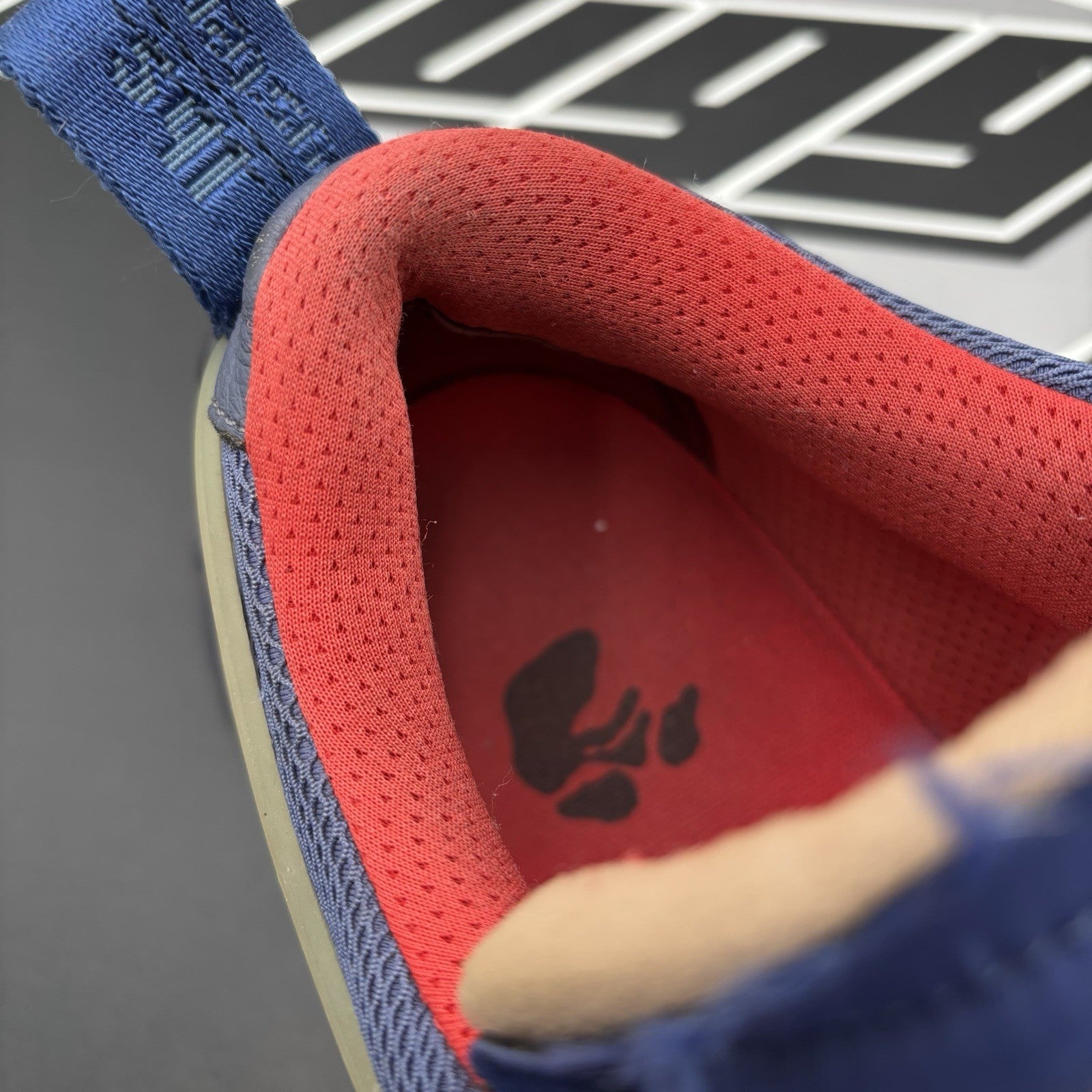 Size 41 (8 US) Off-White ODSY-1000 ' Blue' | GOOD CONDITION!