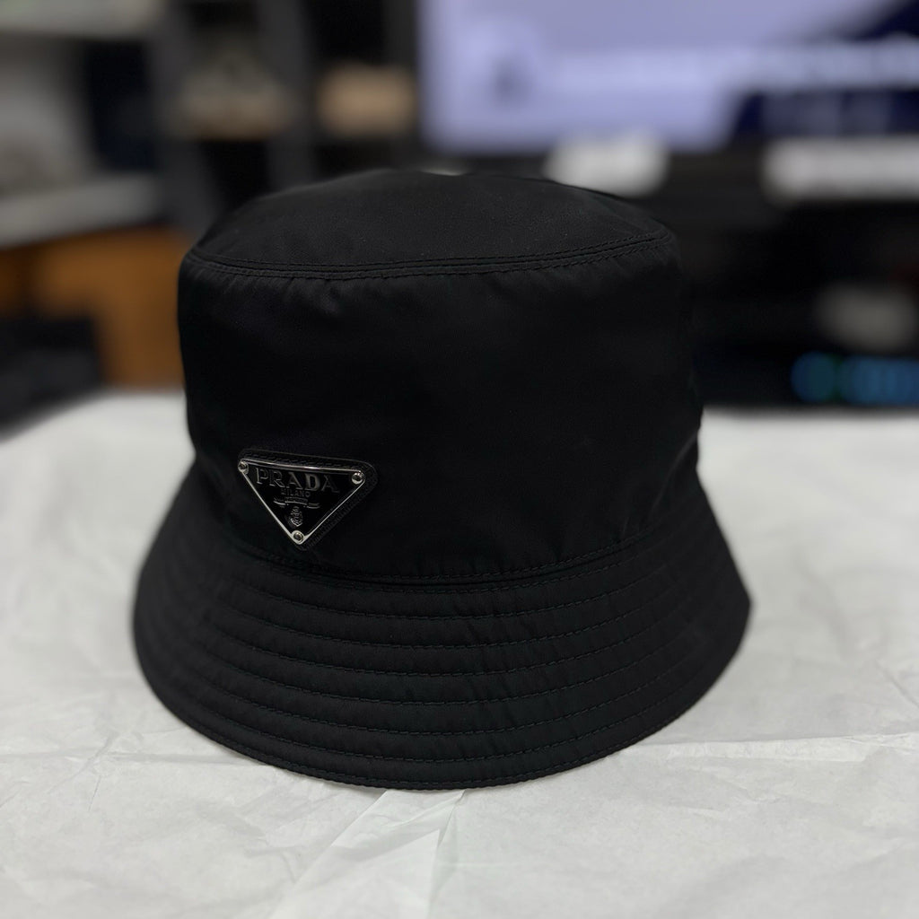 Prada Re-Nylon Bucket Hat ' Black ' | SUPER CLEAN!