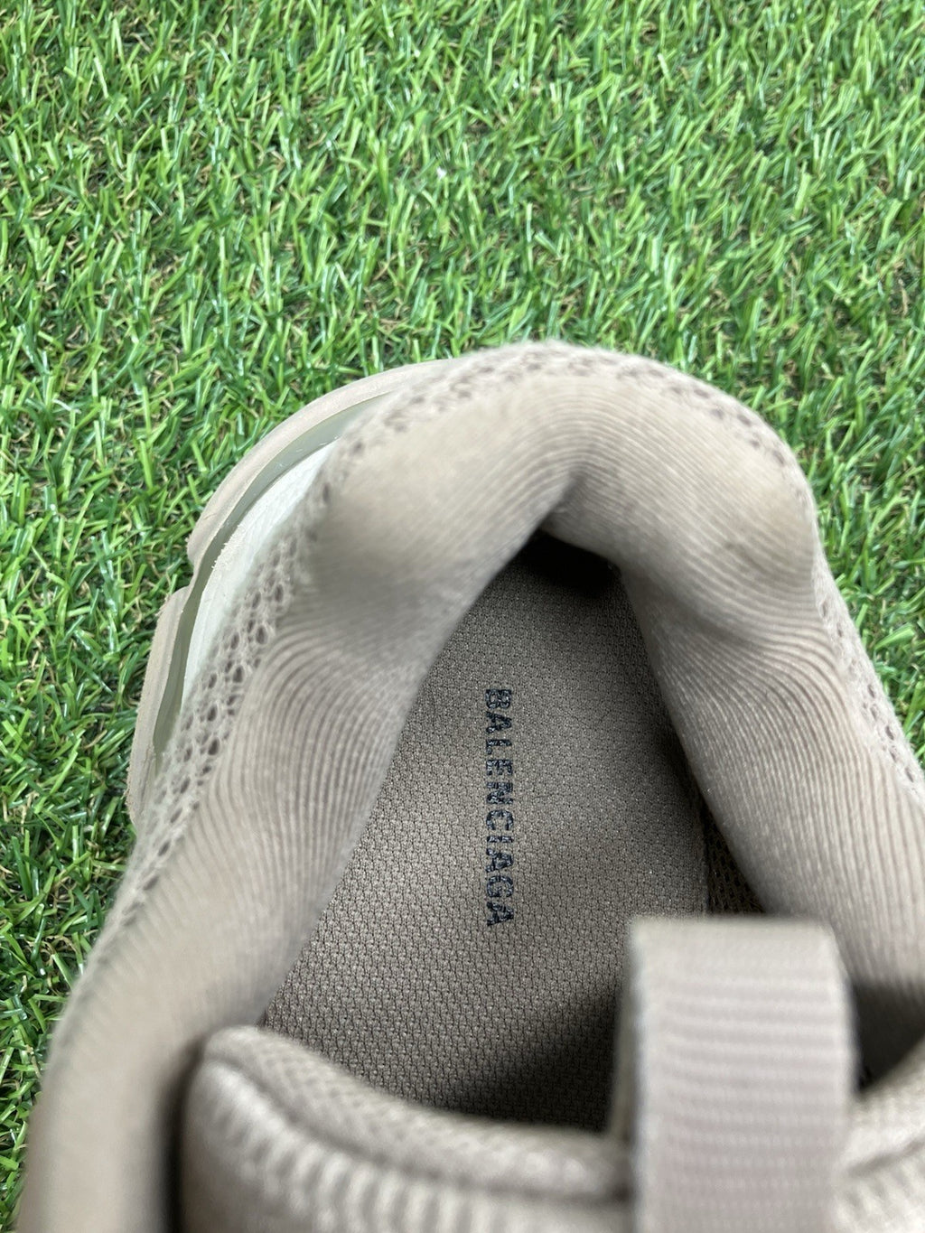 Size 38 - Balenciaga Track.3 ' Beige ' | GREAT CONDITION!