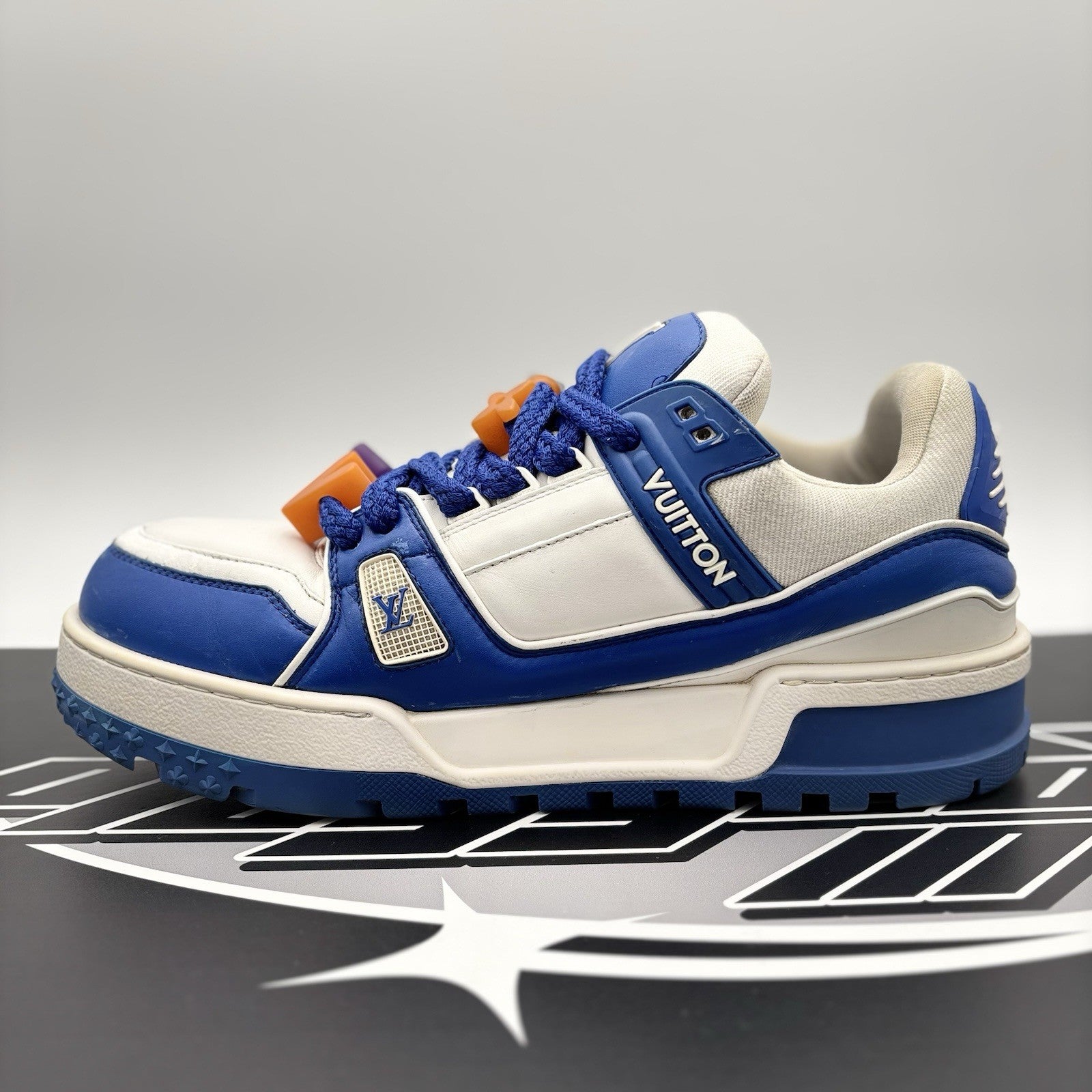 Size 10.5 LV (11.5-12 US) - Louis Vuitton Maxi ' Blue White '
