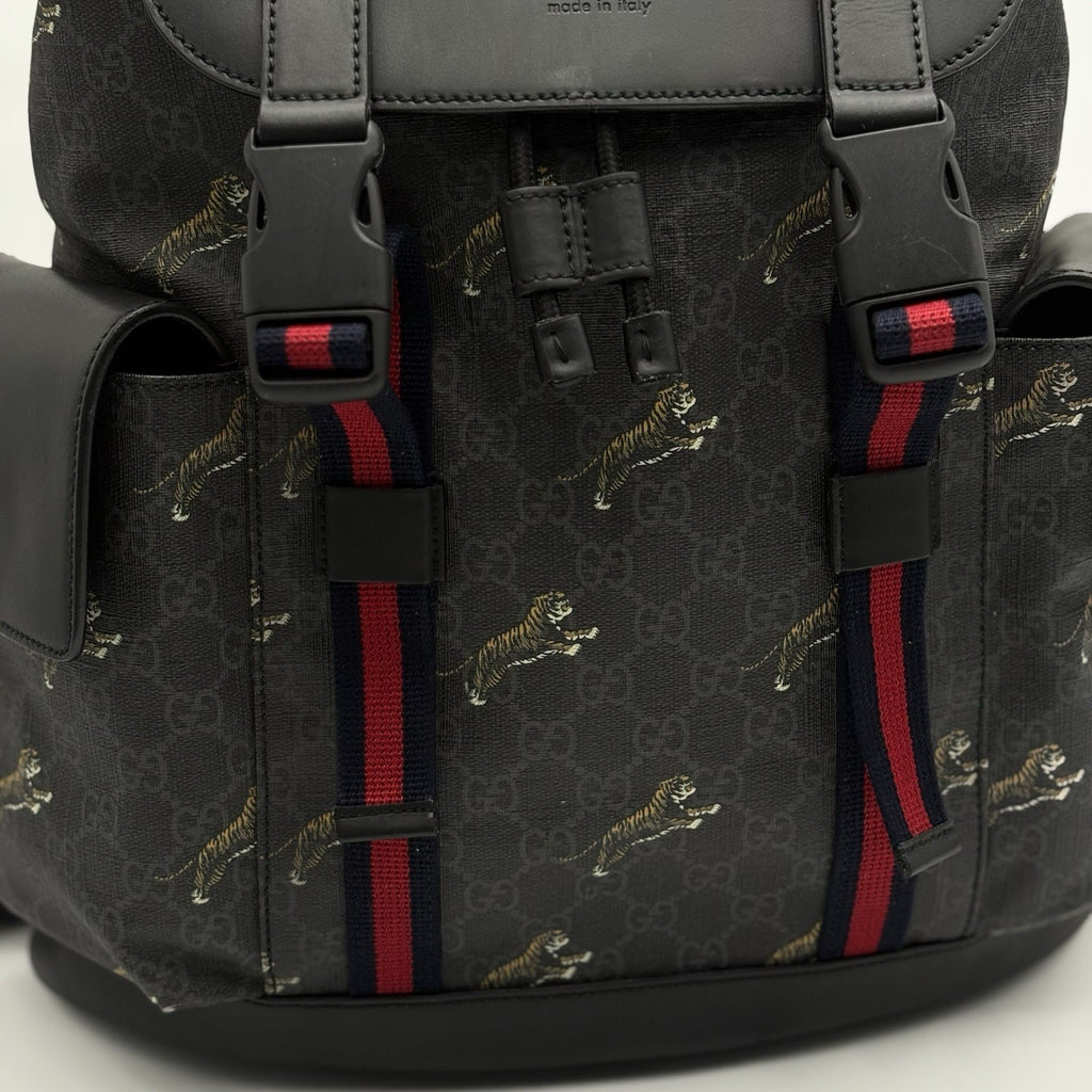 Gucci Bestiary GG Supreme Tigers Backpack ' Black Grey '