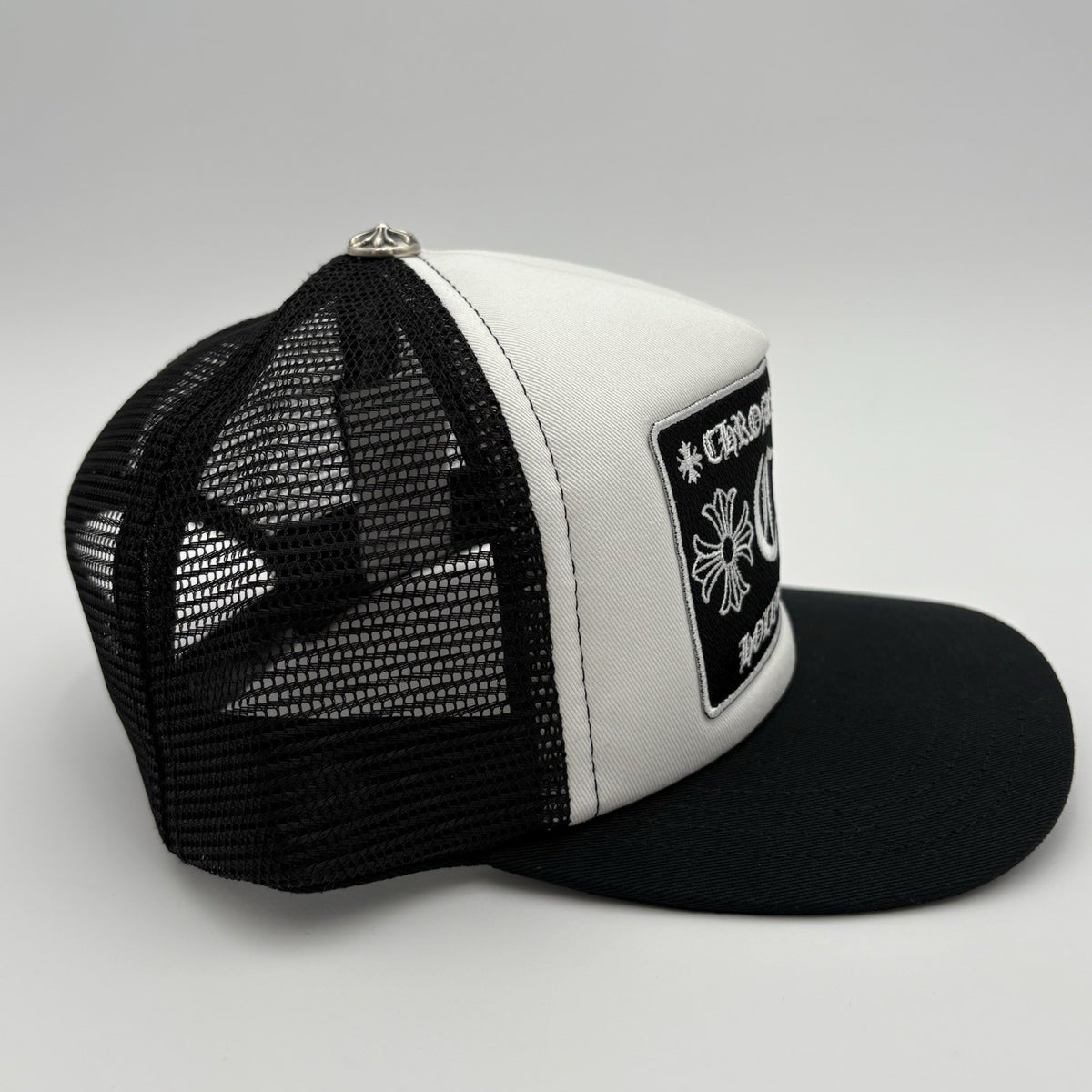 Hollywood Exclusive Trucker Hat White Black — photo 5