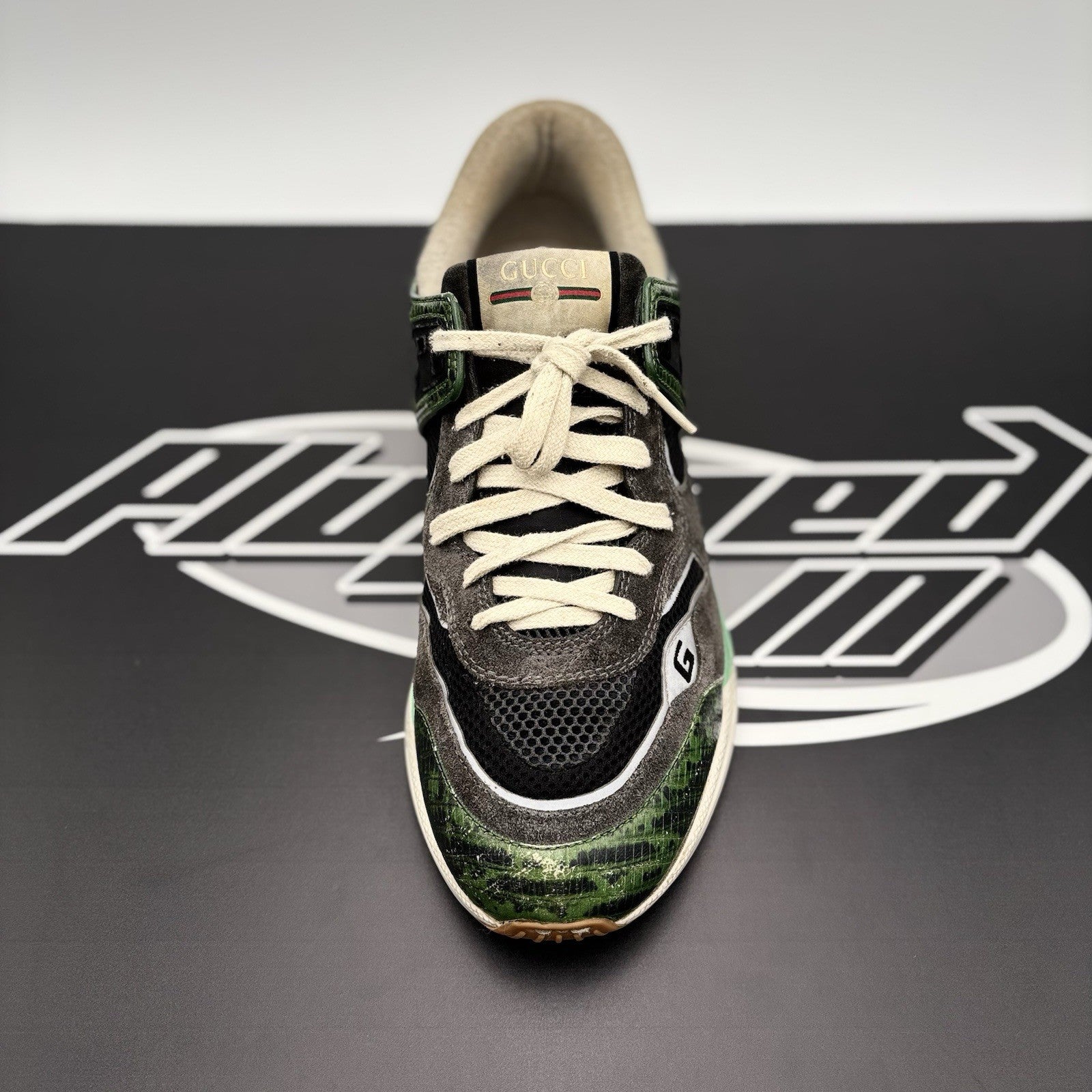 Size 10 G (10.5 US) - Gucci Ultrapace ' Green Tejus Printed ' | GOOD CONDITION!
