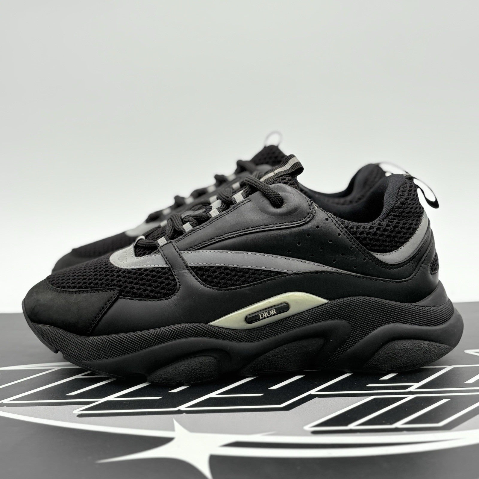 Size 43 (10 US) - Dior B22 Sneaker ' Black ' | GREAT CONDITION!