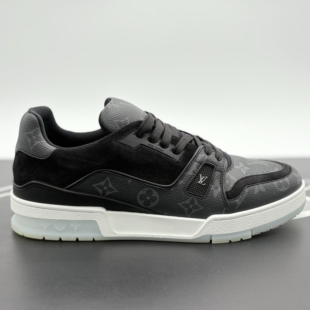 Size 9 LV (10-10.5 US) - Louis Vuitton Trainer ' Black ' | SUPER CLEAN!
