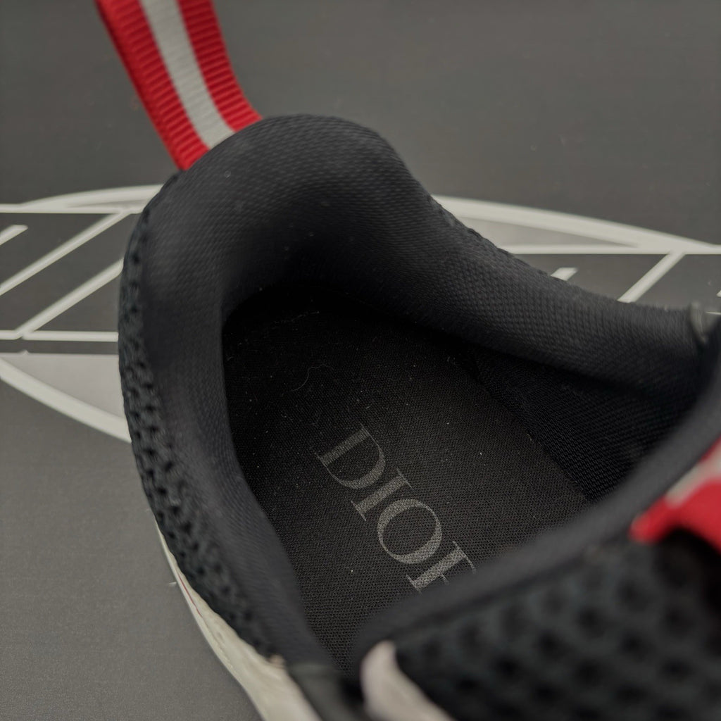 Size 43 (10 US) - Dior B22 Sneaker ‘ White, Red ‘ | GREAT CONDITION!