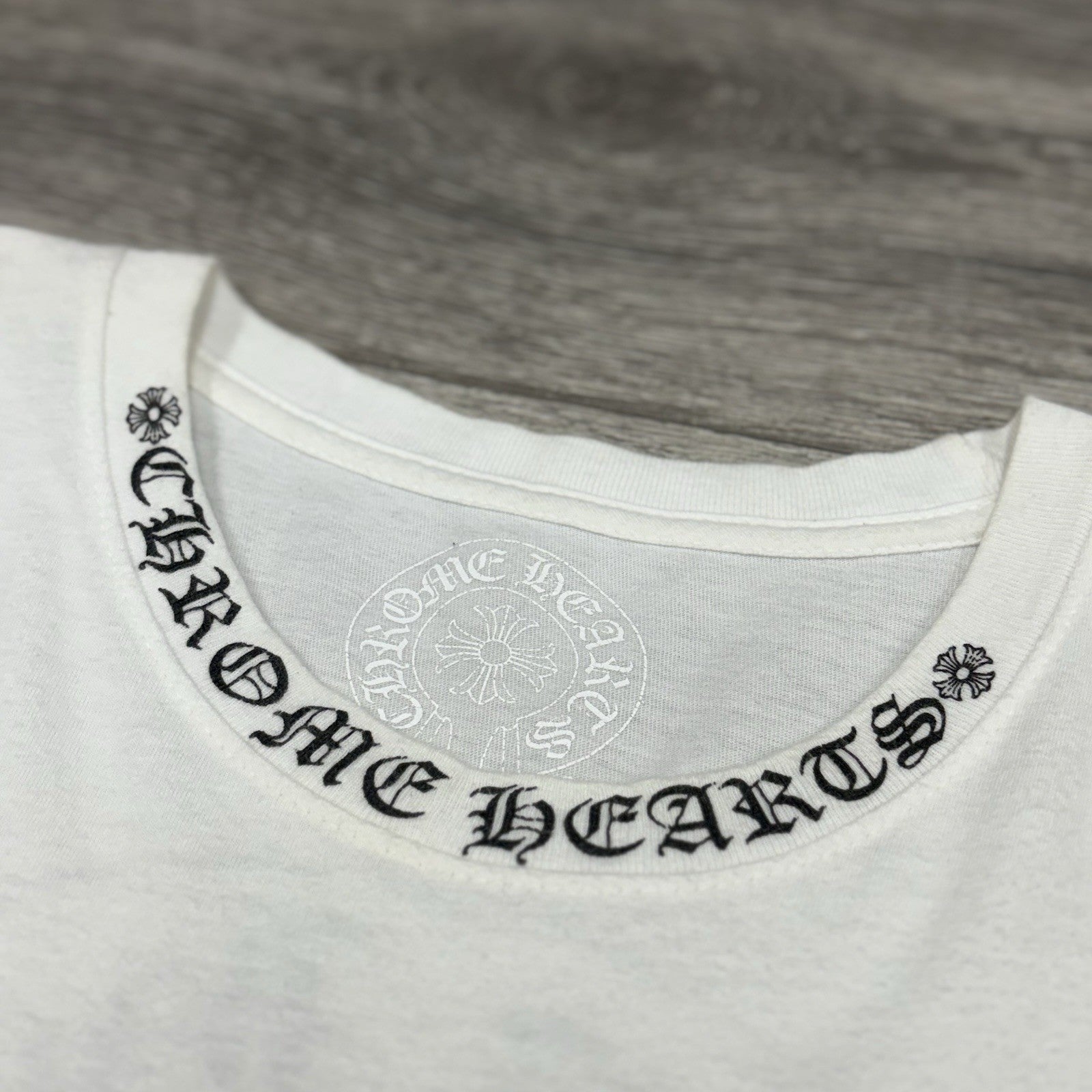 Size Large - Chrome Hearts Gradient Logo T-Shirt ' White ' | GREAT CONDITION!