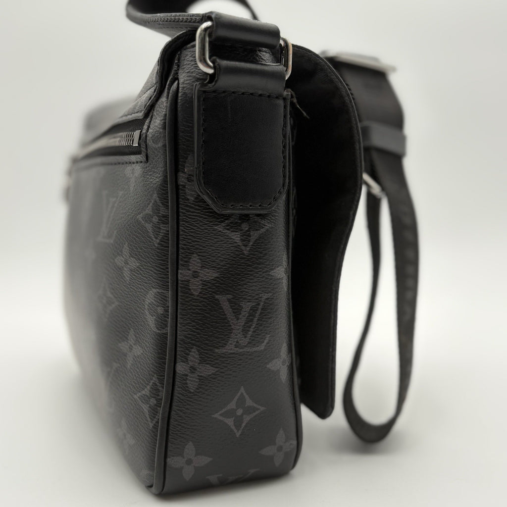 Louis Vuitton District PM Monogram Eclipse Messenger Bag ' Black '