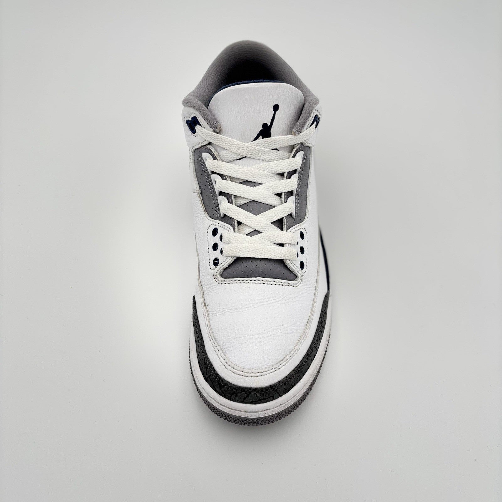Size 8.5 - Air Jordan 3 Retro Midnight Navy | GREAT CONDITION!