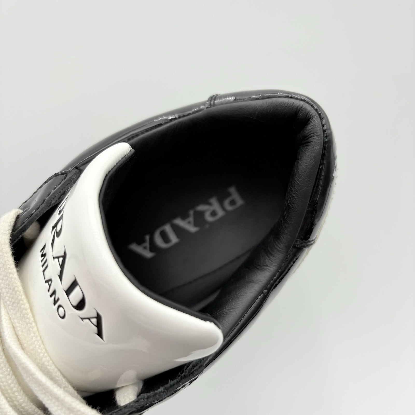 Size 8.5 UK (9.5 US) Prada Downtown Low Patent Leather ' Black White ' | GREAT!
