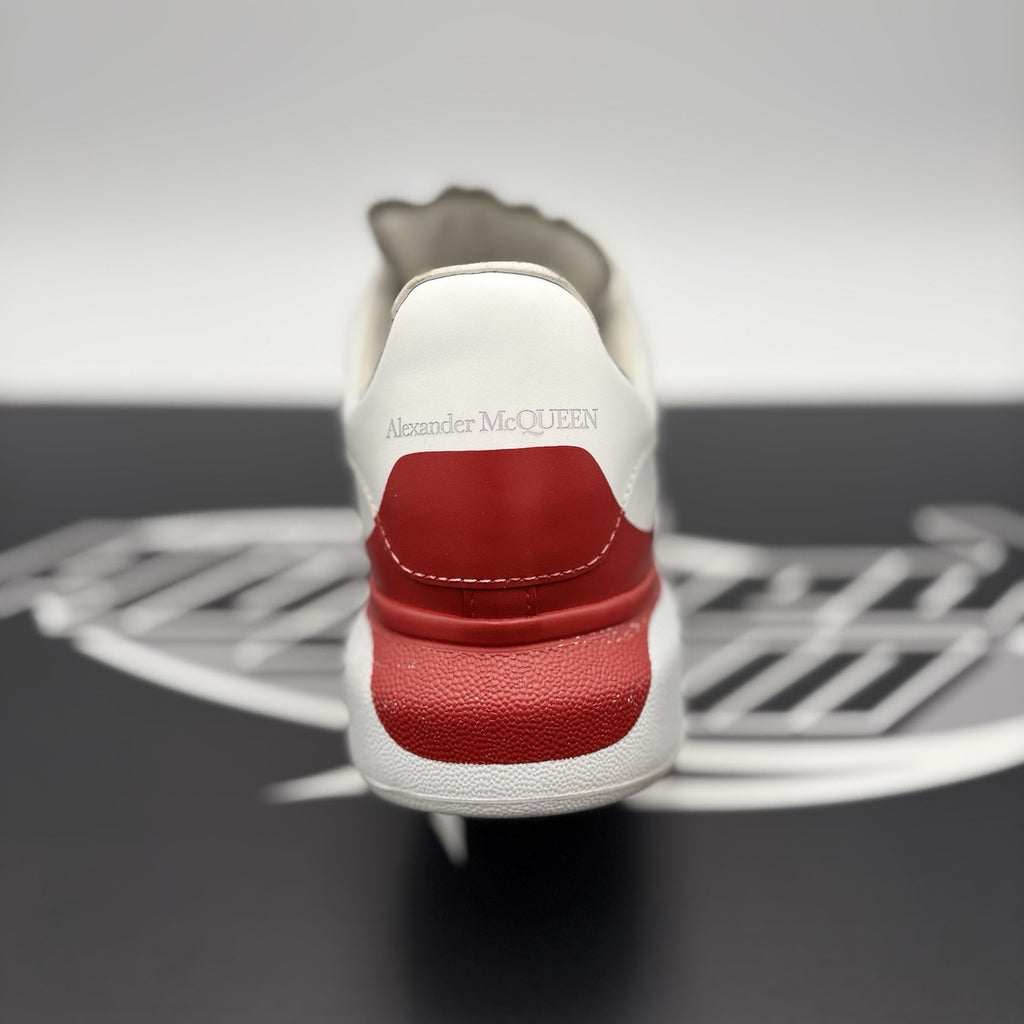 Size 41 (8 US) - Alexander McQueen ‘ White, Red ‘ | GREAT!
