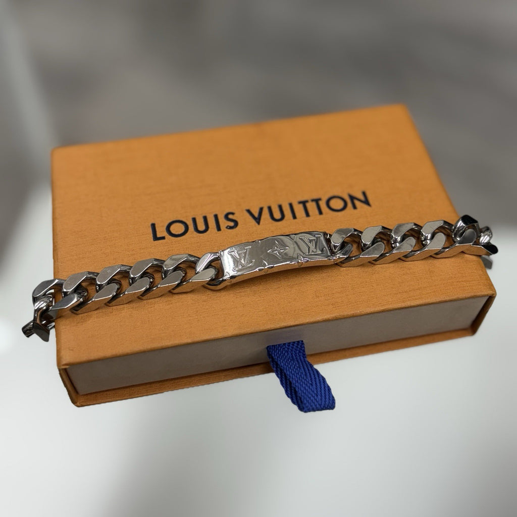 Louis Vuitton Monogram Chain Bracelet | WORN 1-3x | SUPER CLEAN!