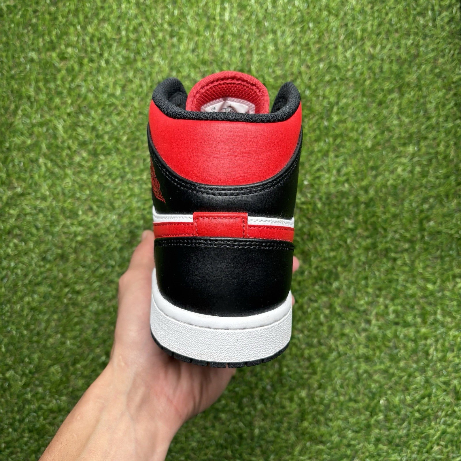 Size 8 - Jordan 1 Mid Bred Toe | SUPER CLEAN!