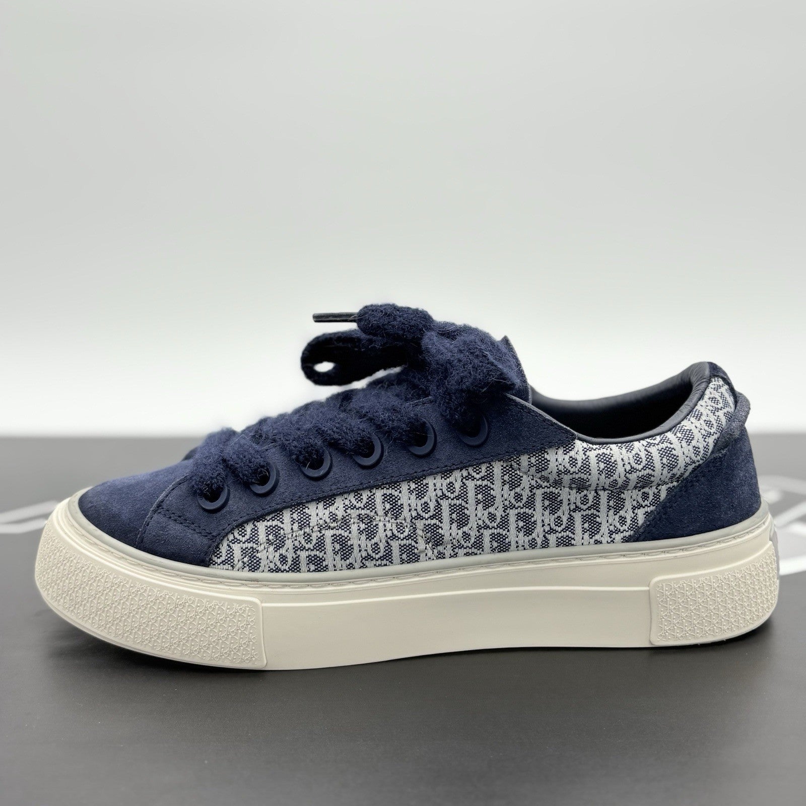 Size 41 (8 US) - Dior B33 ' Oblique Navy Blue ' | SUPER CLEAN!