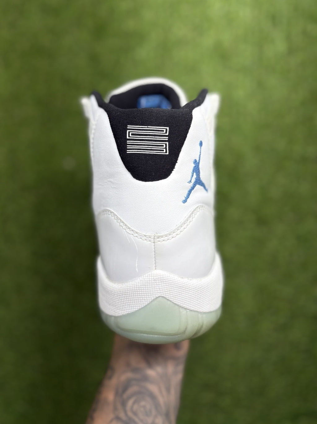 Size 9 - Air Jordan 11 Retro 2014 ' Legend Blue , Columbia ' | GREAT CONDITION!