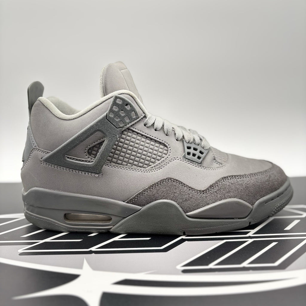 Size 9.5 - Air Jordan 4 Retro SE ' Wet Cement ' | SUPER CLEAN!