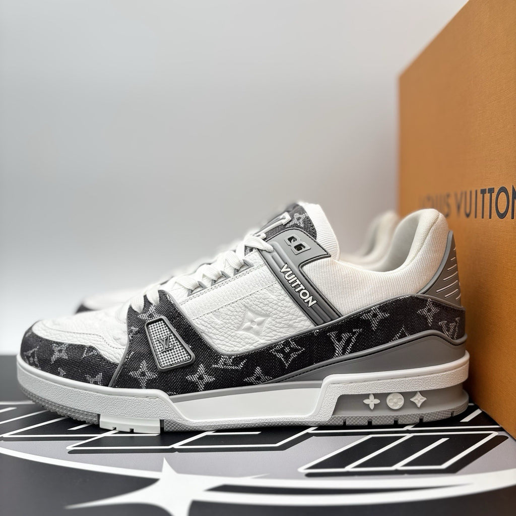 Size 11 LV (12- 12.5 US) Louis Vuitton Trainer ' Grey Denim ' | EXCELLENT!