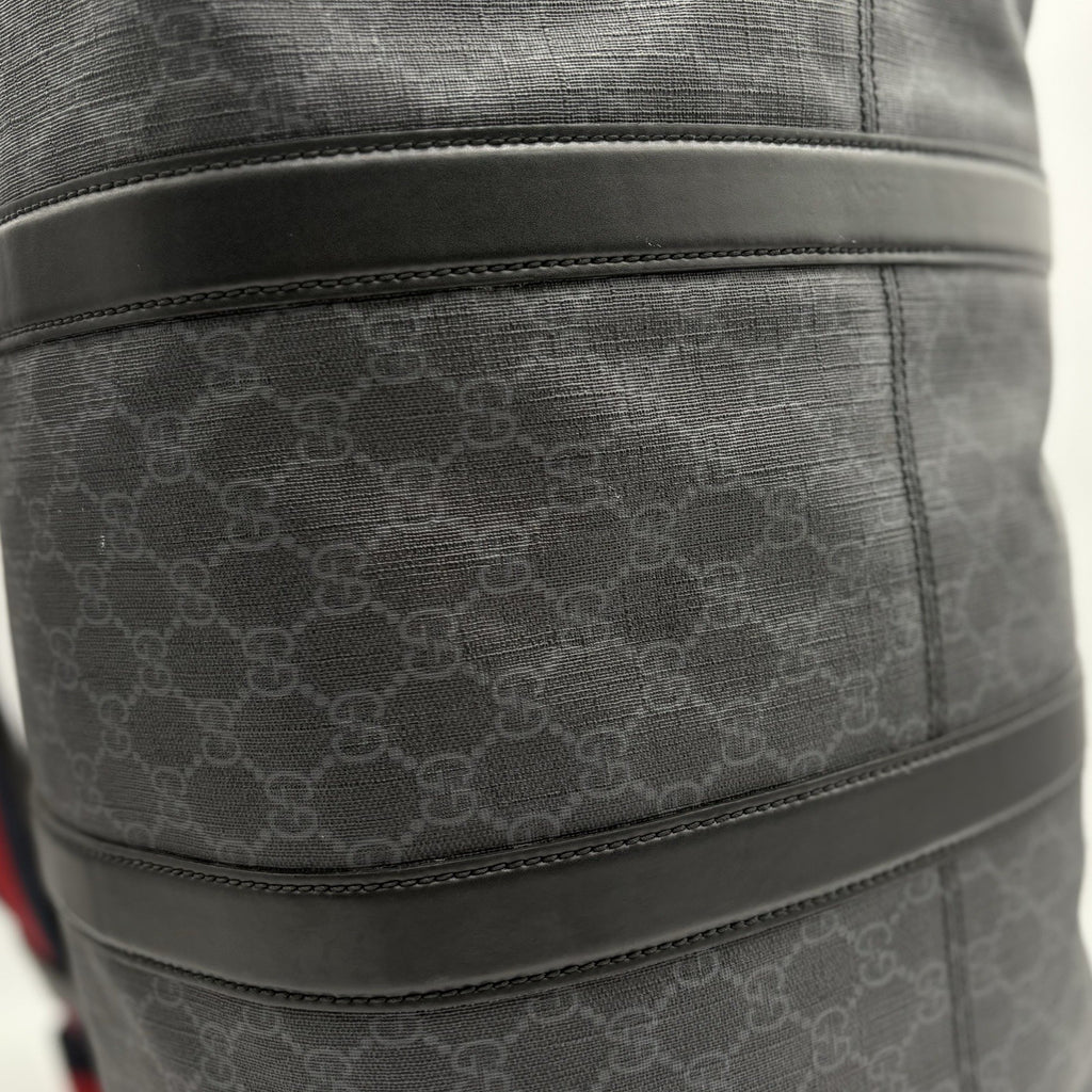 Gucci Carry On Large Duffle Bag ' Gg Supreme - Black ' | GREAT CONDITION!