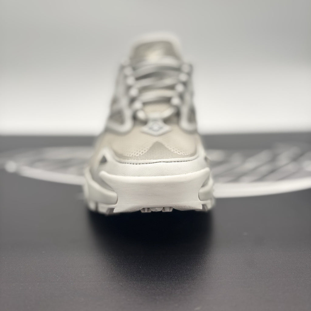 Size 7 LV (8-8.5 US) Louis Vuitton LV Runner Tactic ' White ' | GREAT!