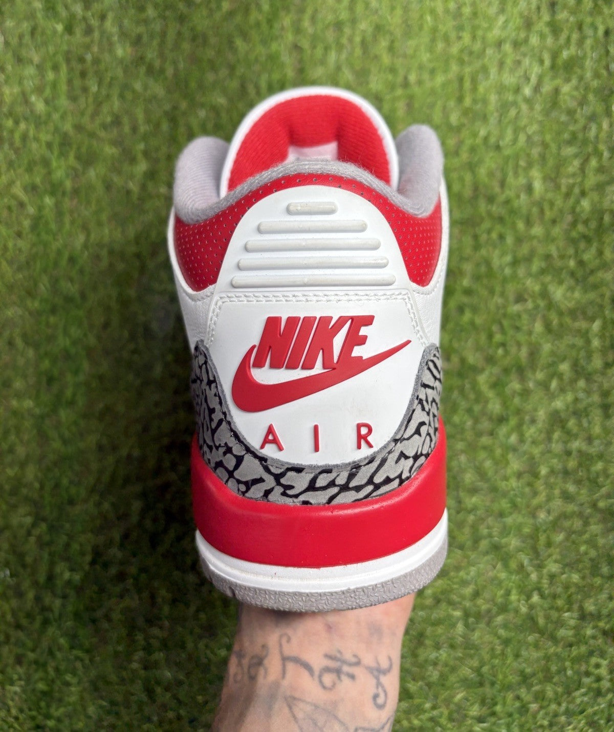 Size 8 - Air Jordan 3 Retro Mid ' Fire Red ' | SUPER CLEAN!