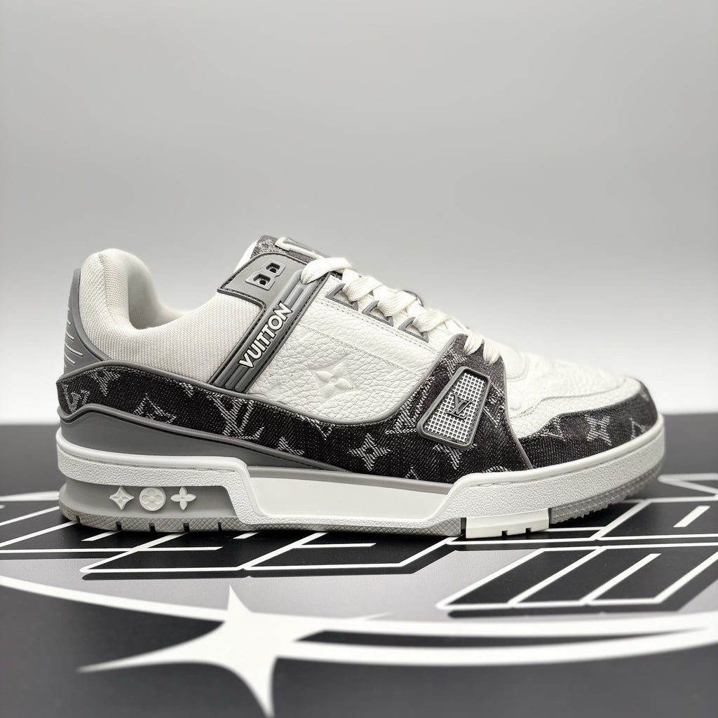 Size 7 LV (8 - 8.5 US) Louis Vuitton Trainer ' Grey Denim ' |  GREAT CONDITION!