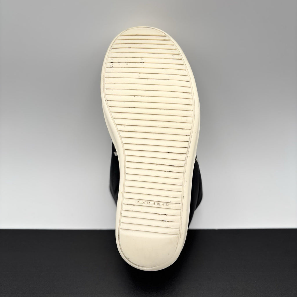 Size 42 (9 US) Rick Owens DRKSHDW Hollywood Jumbo Lace Puffer Low ' Black Milk '