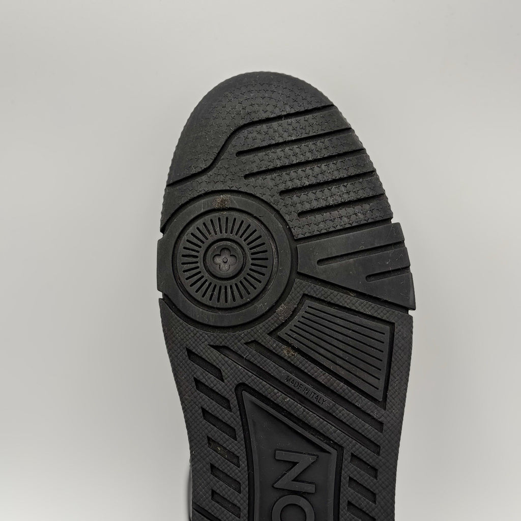 Size 9 LV (10-10.5 US) - Louis Vuitton Hardware Calfskin Trainer ‘ Black, Gold ‘