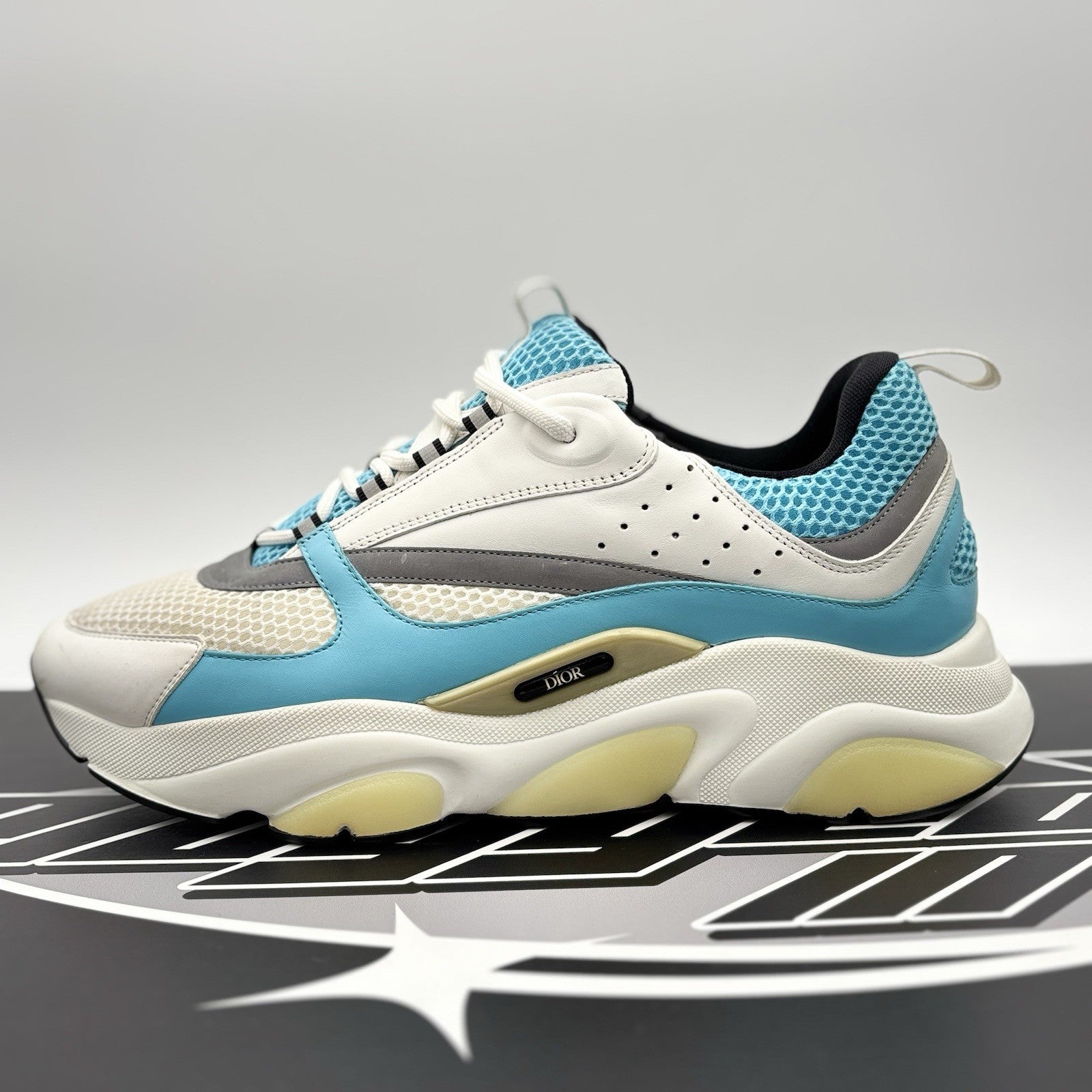 Size 46 EU (13 US) - Dior B22 ‘ White, Teal’ | GREAT CONDITION!