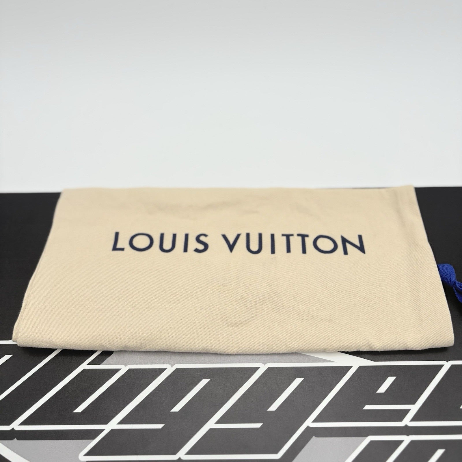Size 8.5 LV (9.5-10 US) - Louis Vuitton Skate ' Green ' | SUPER CLEAN!