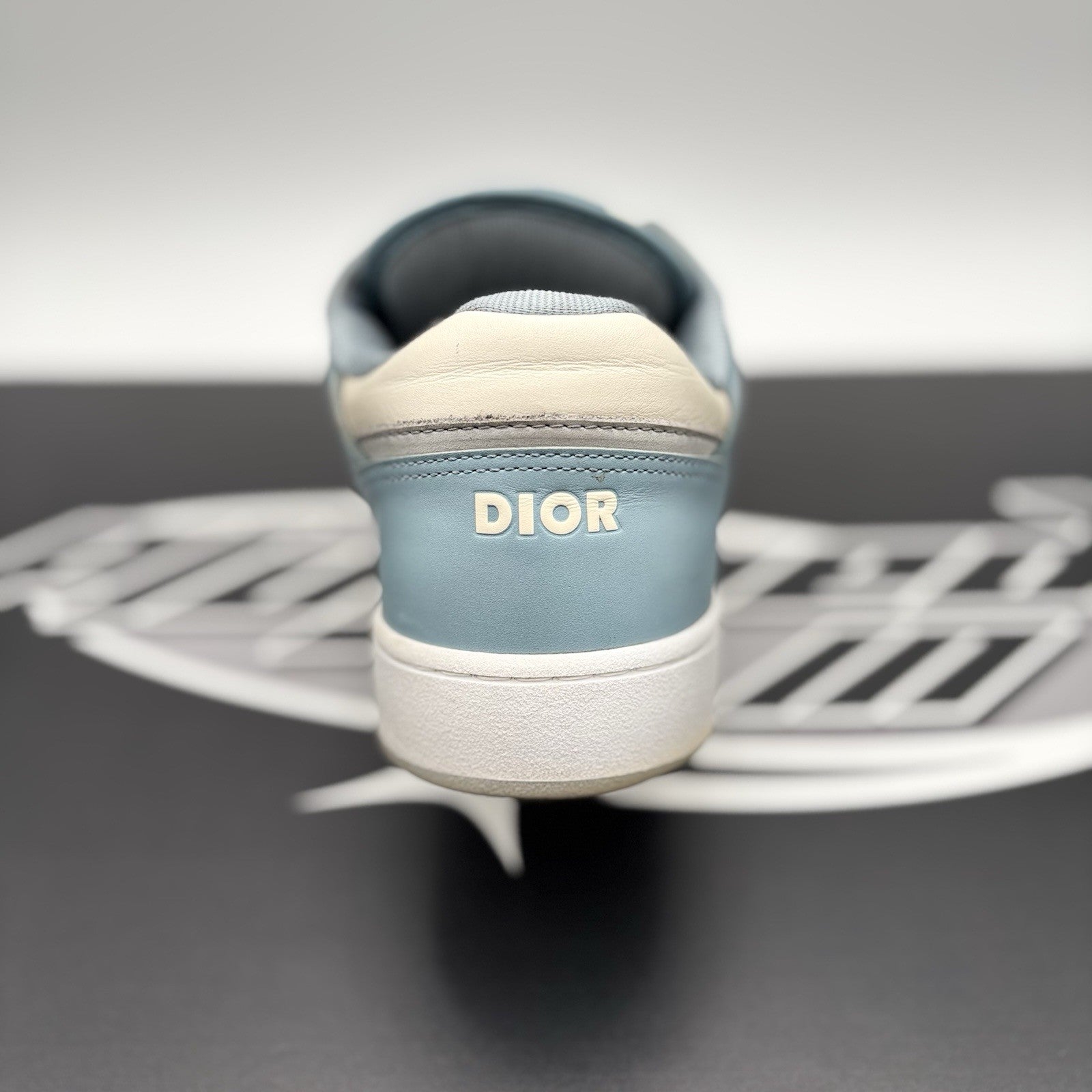 Size 43 (10 US) - Dior B27 Low Dior ' Light Blue ' | GOOD CONDITION!