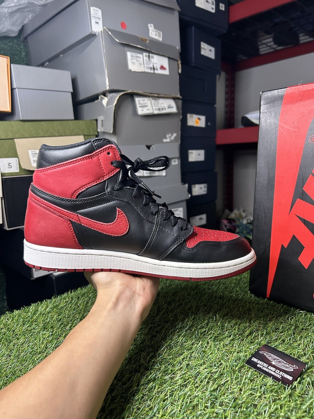 Size 9.5 - Nike Air Jordan 1 Retro High OG 'Banned' 2016