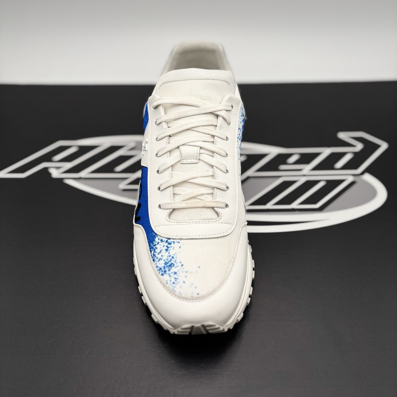 Size 9.5 LV (10-10.5 US) Louis Vuitton Run Away Sneaker ' White, Blue ' | GREAT!