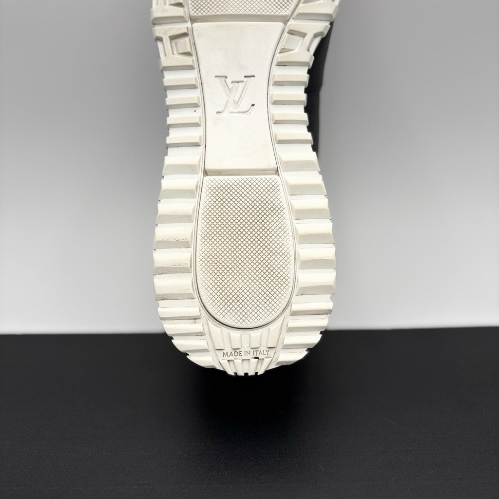 Size 9.5 LV (10.5-11 US) Louis Vuitton Runaway ' Black White ' | GREAT COND!